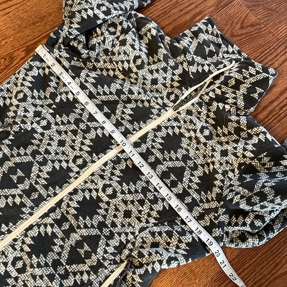 COLUMBIA women’s fleece zip up jacket Aztec tribal print gray white like new Med - Picture 9 of 13